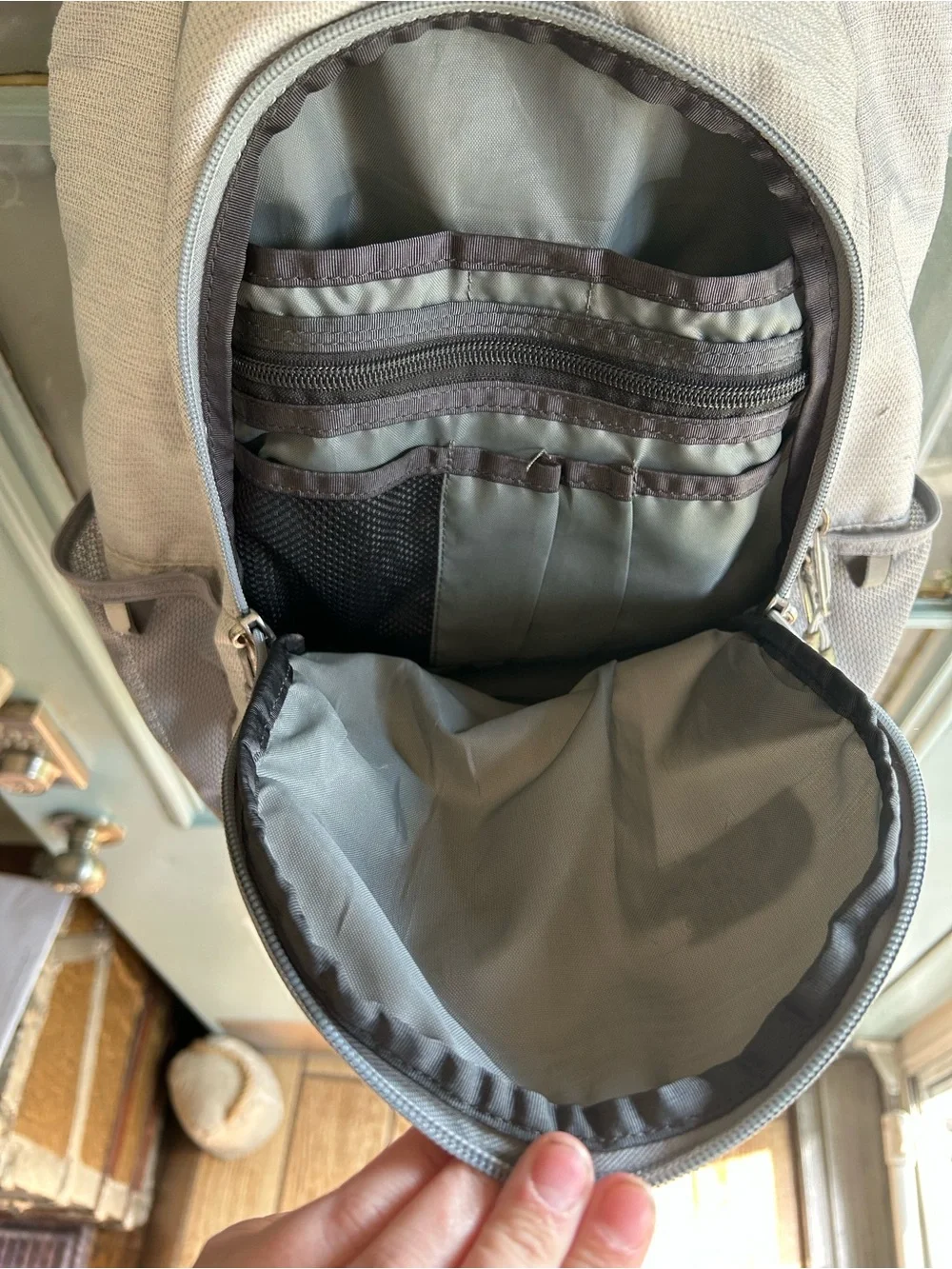 The North Face Women’s Jester Backpack Travel Laptop Bag Heathered Gray White